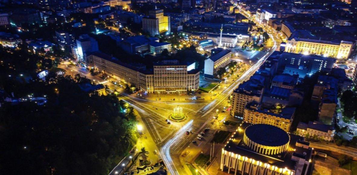 โรงแรมดนิโปร เคียฟ ภายนอก รูปภาพ